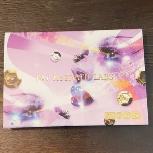 Pat McGrath eyeshadow palette